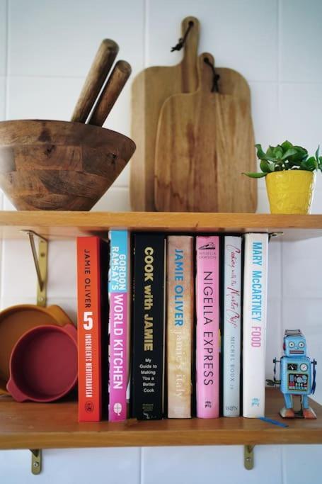 Northdene Cottage - Cosy Old Fisherman'S Cottage Two Mins From Sea - Free Parking - Wood Burning Stove - Roll Top Bath - Dog Friendly Deal Extérieur photo